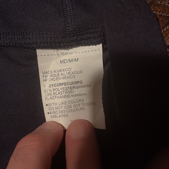 Under Armour 3 inch Lycra Spandex Shorts - Picture 2 of 3